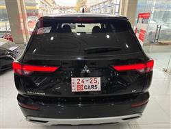 ميتسوبيشي اوتلاندر